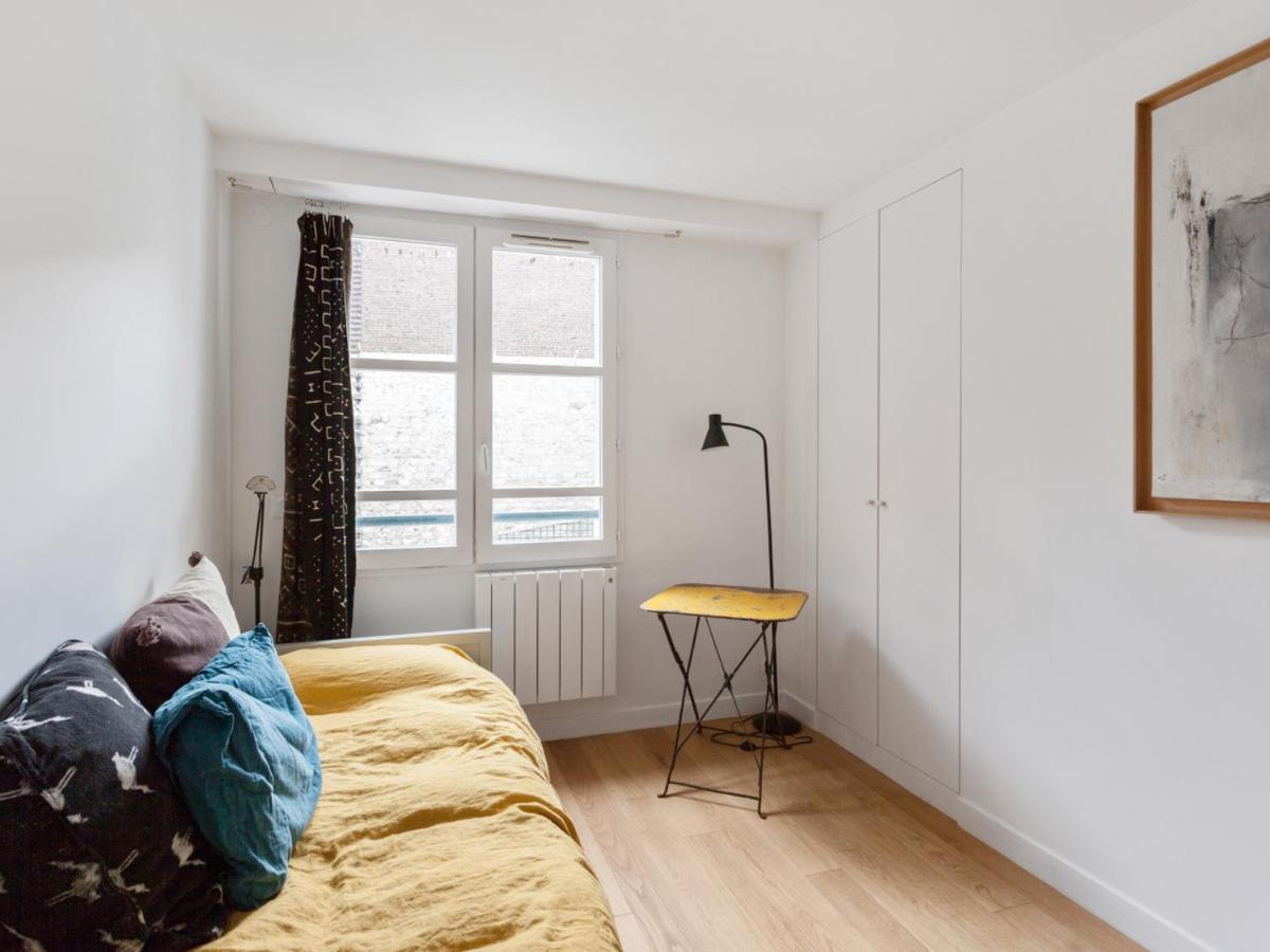 Welkeys - Douai Apartment Paris Eksteriør bilde
